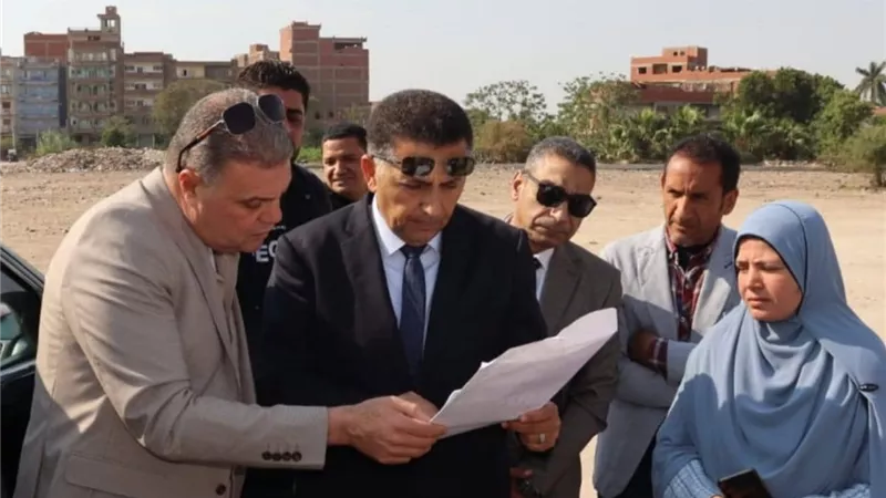 محافظ القليوبية يتفقد 