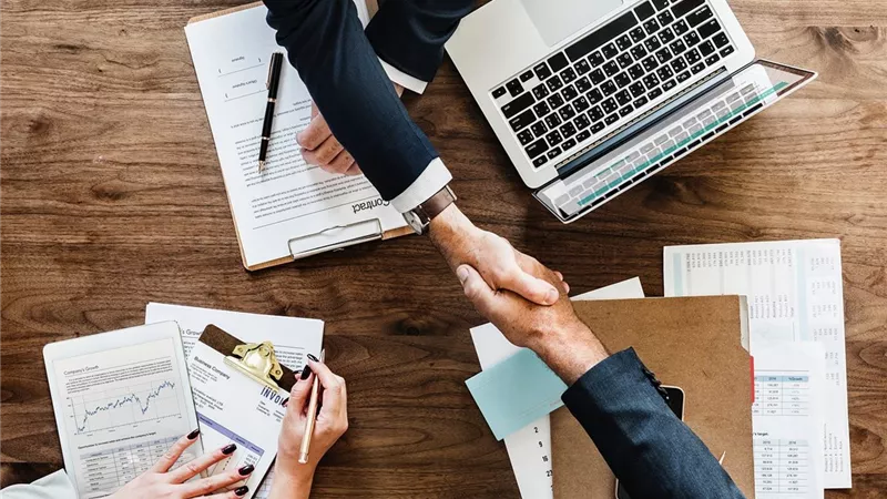 مع المفاوضات النووية بين إيران وأمريكا.. إعرف أشهر 4 كتب عن 