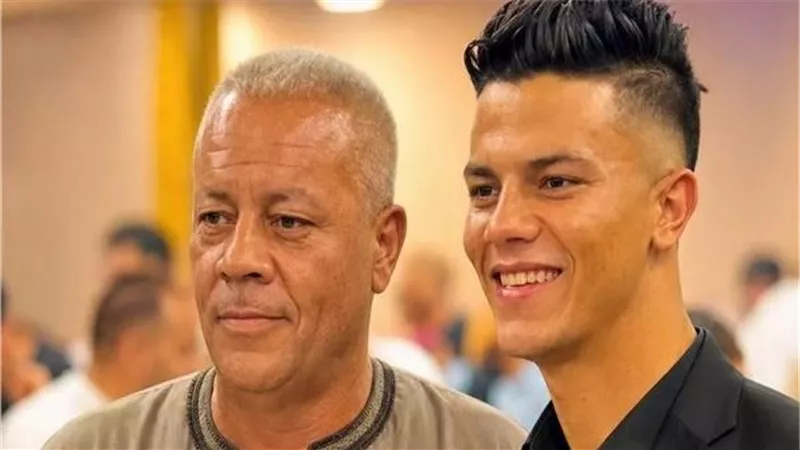الزمالك ينعى والد محمد شحاتة قبل نهائي الكونفدرالية