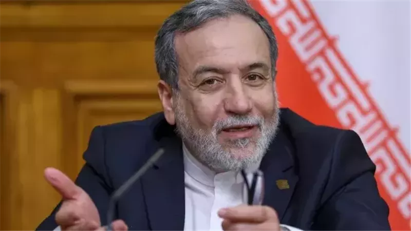 عراقجي يرد على 