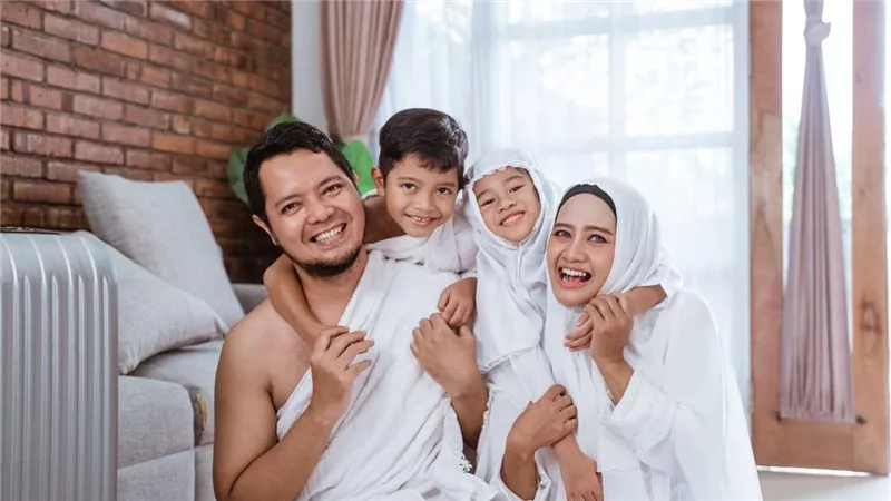مستلزمات السفر لأداء مناسك الحج أو العمرة .. اعرف مكونات حقيبتك