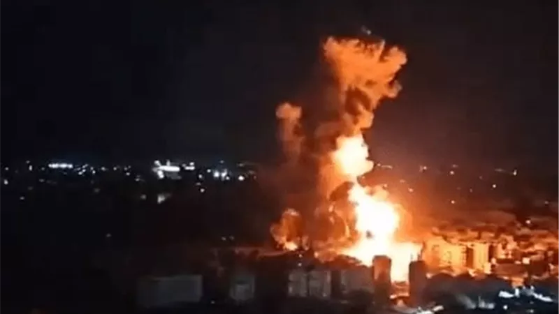 استشهاد فلسطيني وإصابة 10 آخرين في قصف للاحتلال على غزة