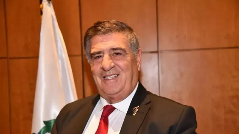 خارطة طريق من 5 إجراءات يقدمها أحمد فؤاد أباظة للقضاء على العلاجات الوهمية