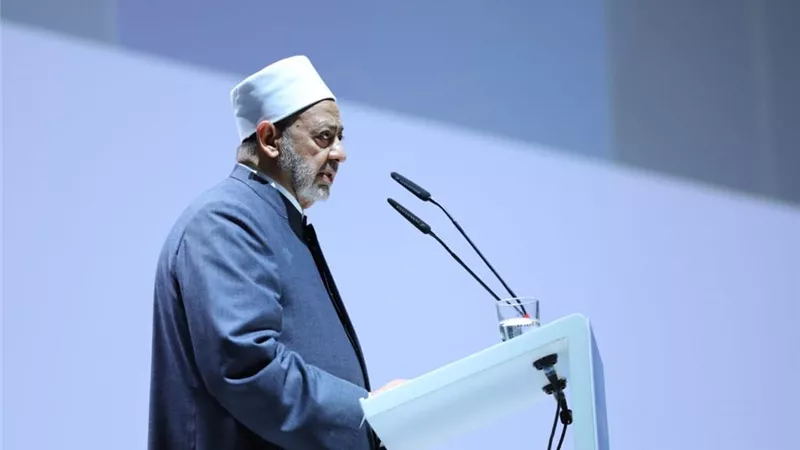 من السوربون إلى الأزهر.. علماء درسوا في فرنسا وجمعوا بين التراث والحداثة