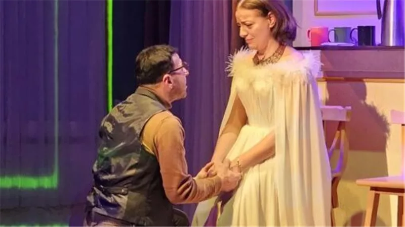 مسرح الغد يعلن انطلاق الموسم الثالث من أداجيو اللحن الأخير برؤية فنية جديد