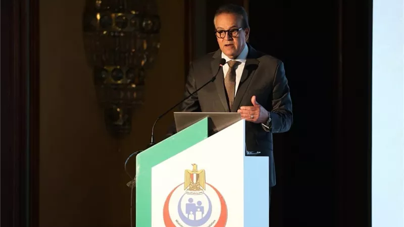 وزير الصحة يشهد احتفال مرور عامين على حملة «معا لبر الأمان»