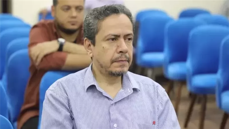 الأعلى للثقافة يصدر ديوان «ناظم الفصوص» للشاعر عماد غزالي