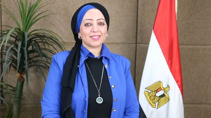 أمينة المرأة بـ