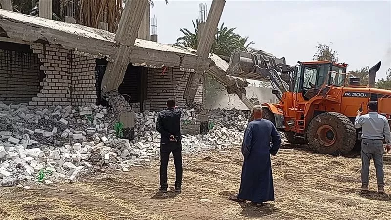 إزالة 27 حالة تعدٍ على الأراضي الزراعية وأملاك الدولة بمركز المنيا