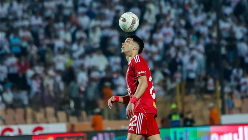 الأهلي يترقب عودة إمام عاشور قبل مواجهة المصري البورسعيدي 