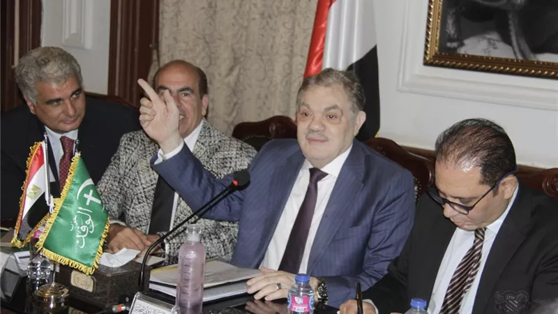 «الوفد» يناقش الأحوال الشخصية والخطة الاقتصادية ودعم الدور التشريعي