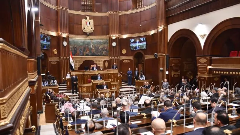 انطلاق الجلسة العامة للشيوخ لاستكمال النظر في طلبي مناقشة لتطوير التعليم