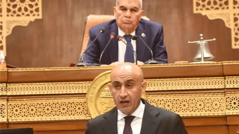 من قلب الشيوخ.. وزير التعليم يُنهي القلق بشأن صعوبة امتحان الثانوية العامة