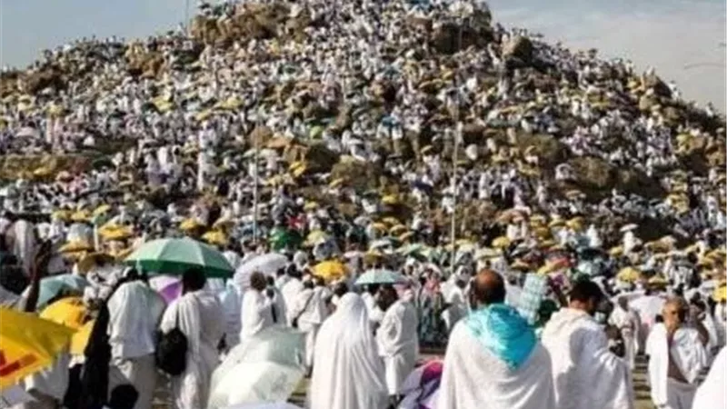 ما هي محظورات الإحرام للرجال والنساء؟.. المستشار السابق للمفتي يجيب 