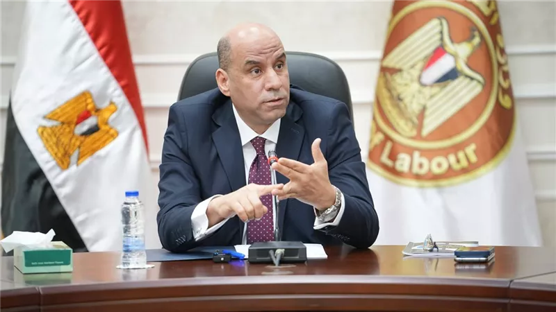 وزير العمل: 2554 فرصة عمل في 66 شركة خاصة والتقديم طوال الشهر الجاري