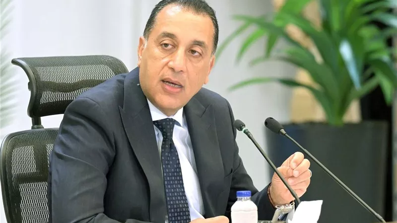 الحكومة تمد جسور التواصل مع المواطنين..  استقبال 206 آلاف شكوى خلال مايو