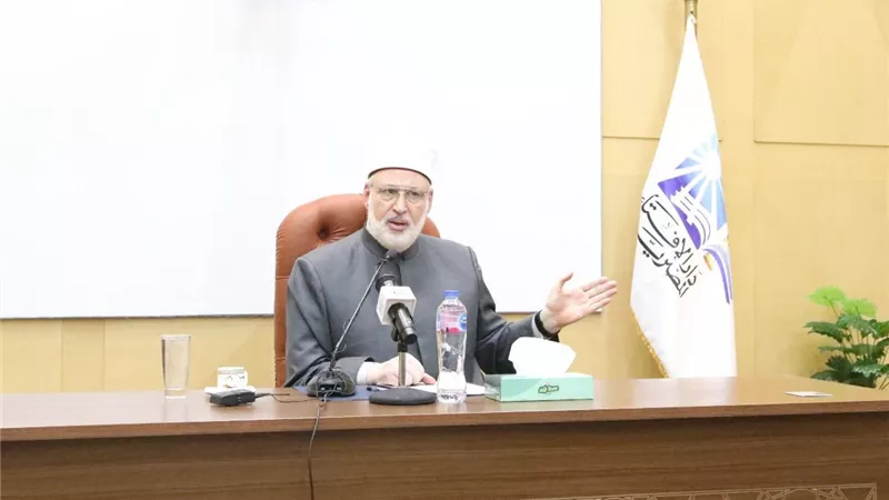 وكيل الأزهر السابق: الالتزام بضوابط الفتوى يحقق التوسط والاعتدال 