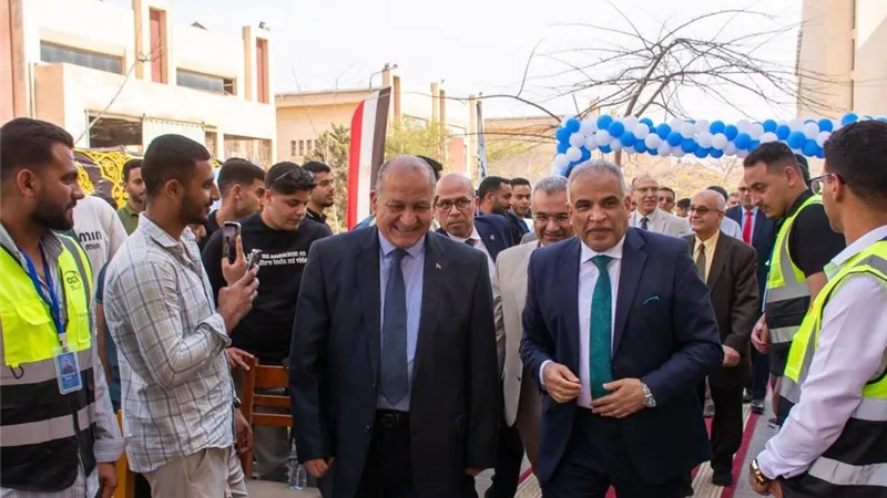منافسات قوية بين 8 فرق هندسية في مسابقة الكرات الخرسانية بجامعة طنطا