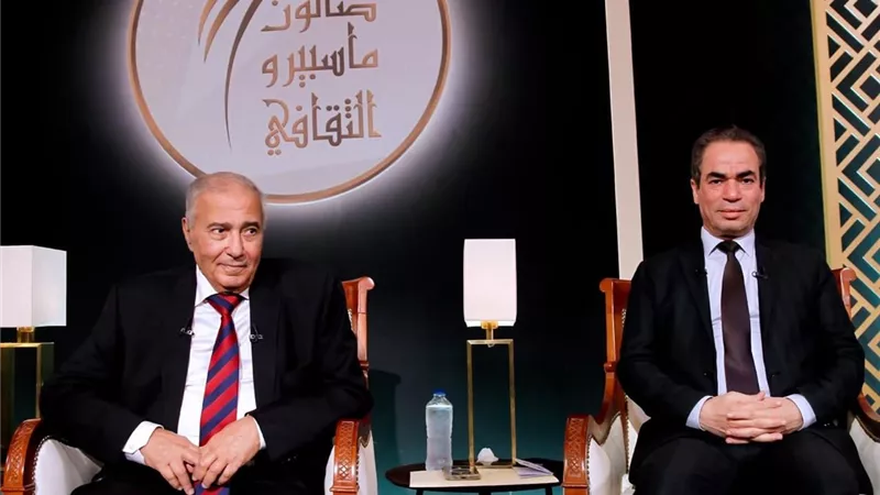 المسلماني يعلن عودة مجلة الشعر من ماسبيرو بعد توقف 10 سنوات
