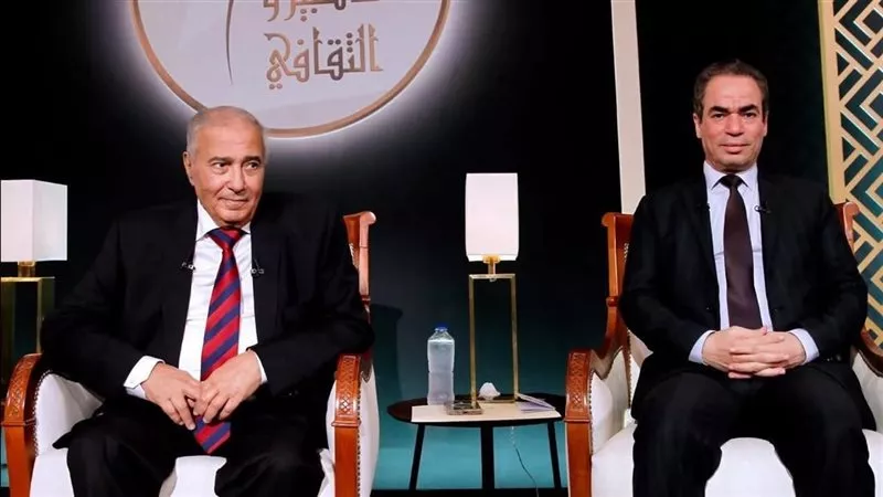 بعد غياب 10 سنوات.. المسلماني يعلن عودة مجلة الشعر من ماسبيرو