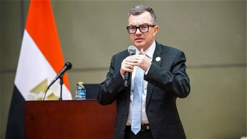 الحكومة تبدأ تفعيل “ميثاق الشركات الناشئة” في لقاء موسع مع رواد الأعمال