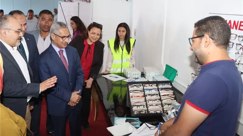 «الهيئة الإنجيلية» تطلق قافلة عيون مجانية لدعم الفئات الأولى | تفاصيل