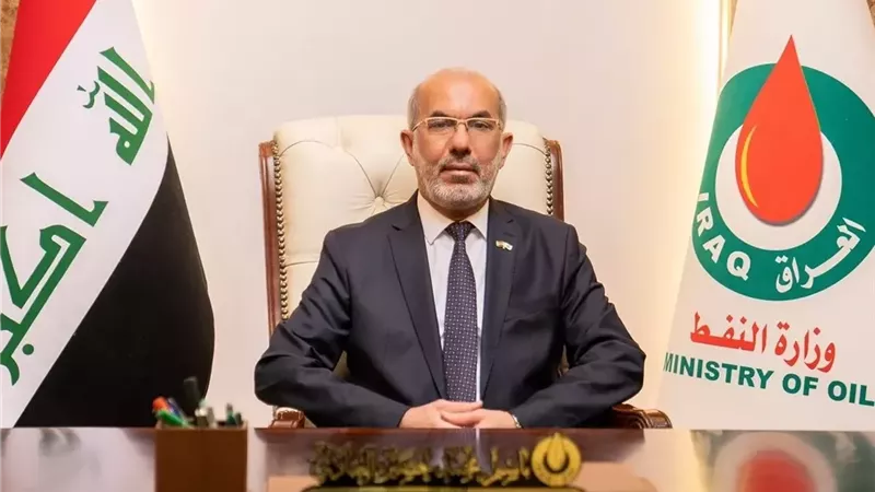 وزير النفط العراقي: صادراتنا عبر هرمز تراجعت ل10 ملايين برميل