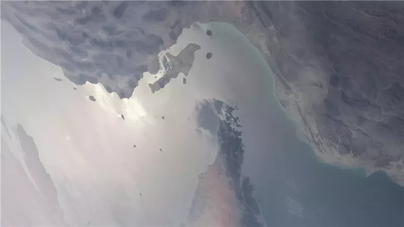 البرلمان الإيراني: سندخل قريبًا آلية للتحكم في حركة الملاحة في مضيق هرمز