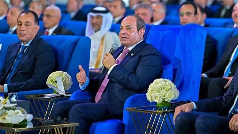 الرئيس السيسي: 