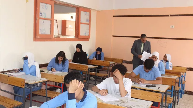 شكاوى من صعوبة بعض نماذج امتحان العلوم.. ومطالب بتكافؤ الفرص بين الطلاب