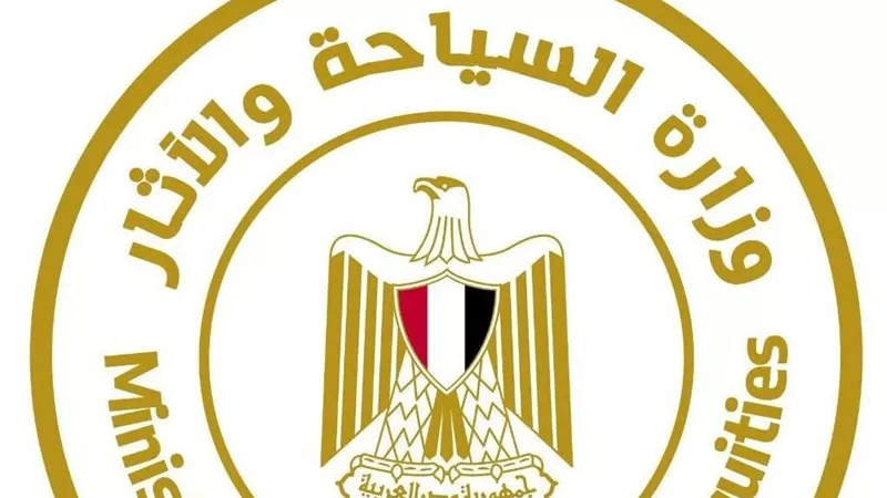  اكتشاف مقابر منحوتة في الصخر بمنطقة تل اليهودية الأثرية بالقليوبية
