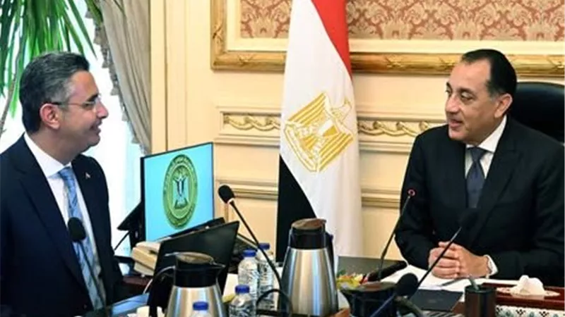 رئيس الوزراء يوجه بتكثيف الحملات الرقابية على مختلف الأسواق قبل عيد الأضحى