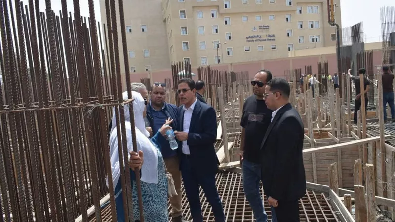 رئيس جامعة بنها يتفقد مشروع كليات كفر سعد بتكلفة 800 مليون جنيه