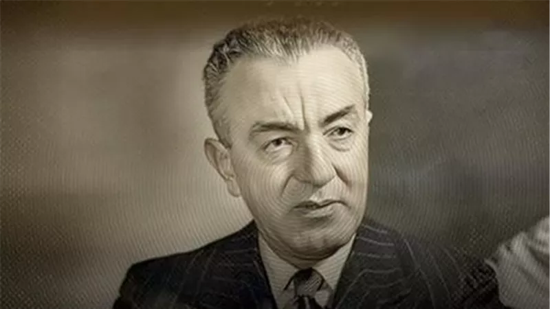 رحلة قلم مؤثر.. محمد التابعي من روزاليوسف إلى آخر ساعة