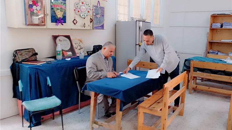 حظراصطحاب الهاتف المحمول داخل اللجان للطلاب أو العاملين بالفيوم 