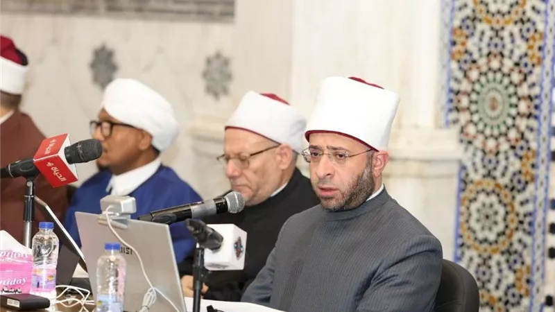وزير الأوقاف: الملتقيات العلمية تُحيي منهج الوعي والفهم الصحيح للسنة