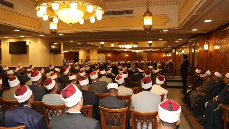 وزير الأوقاف: الإمام الحق قدوة في ذاته وهيئته وحضوره الاجتماعي