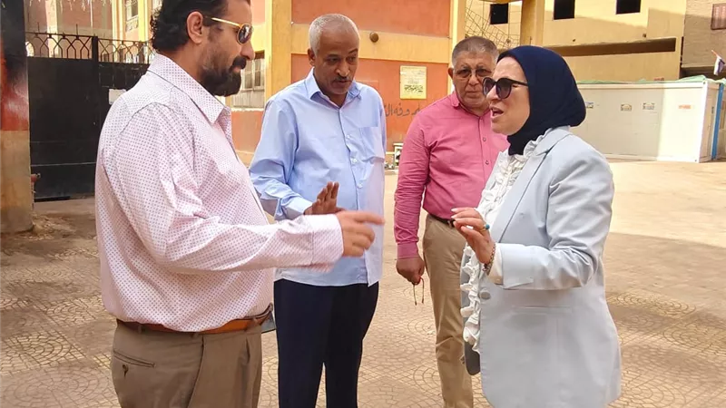 مدير تعليم القاهرة تواصل متابع امتحانات النقل الترم الثانى  بيومها الرابع 