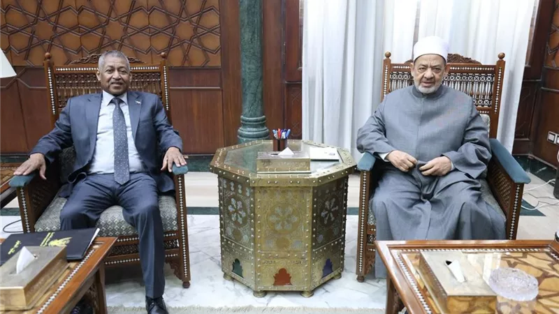 السودان يطلب إنشاء معاهد أزهرية لنشر منهج الوسطية والاعتدال
