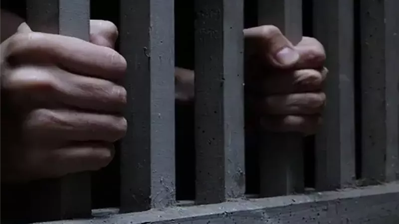 إحالة  فني معمل للمحاكمة التأديبية العاجلة بتهمة بالتحرش واستغلال طالبات