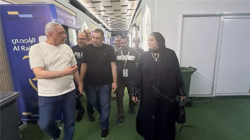توجيهات مستمرة من وزير السياحة بتعزيز جودة الخدمات المقدمة للحج السياحي