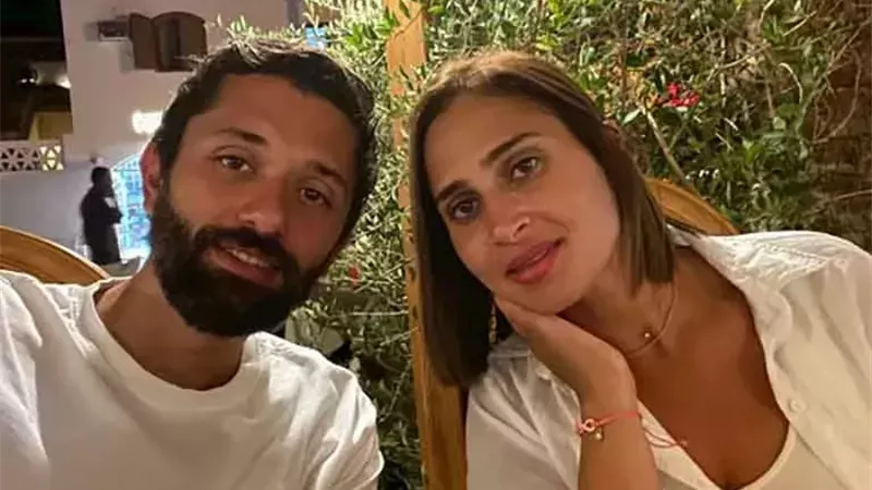 أزمة آن الرفاعي وكريم محمود عبد العزيز تتصدر السوشيال ميديا
