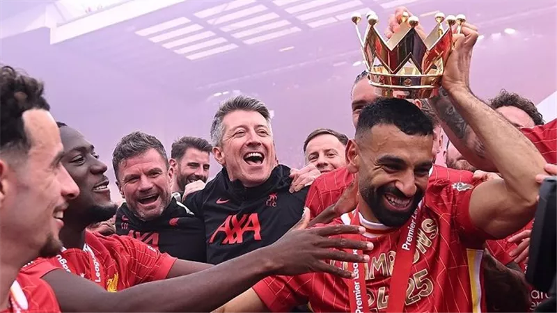 ليفربول يخلد مسيرة محمد صلاح بفيلم «وداعًا للملك»