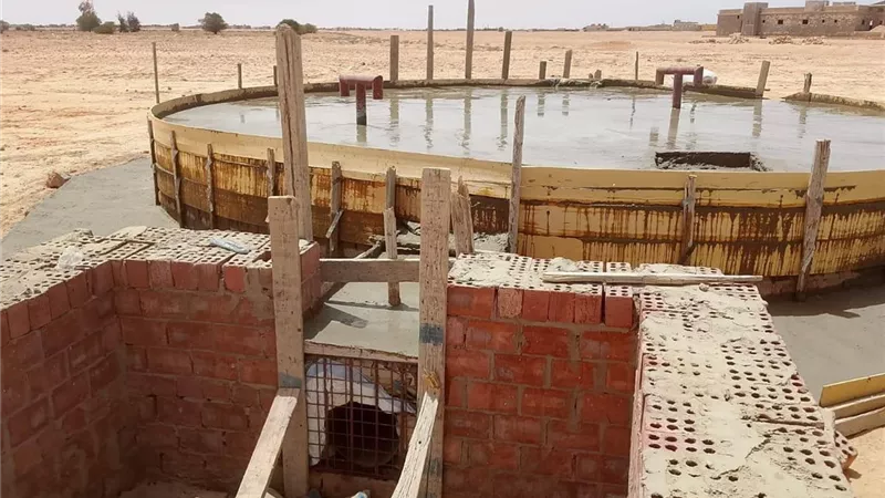 بحوث الصحراء يواصل تنفيذ خزانات وجابيات مياه لدعم أهالي النجيلة بمطروح