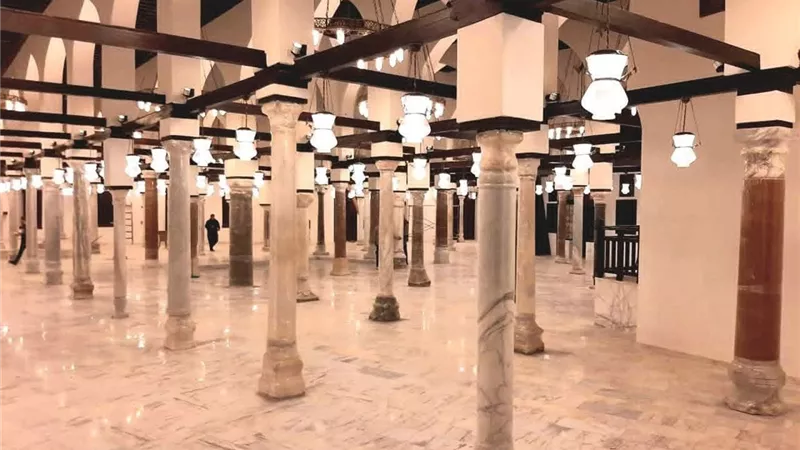 مسجد المحلي برشيد.. تحفة عثمانية تجسد عظمة العمارة الإسلامية في البحيرة