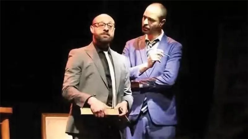 «مسرحنا» تناقش تحديات مسرح الطفل وهوس الشاشات بالعدد الجديد