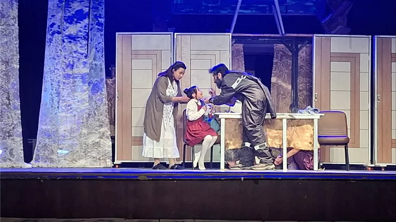 عرض «سالب صفر» يناقش سيطرة التكنولوجيا على الواقع بمسرح الأنفوشي