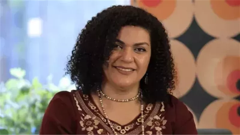 في ذكرى ميلاده.. نوارة نجم: والدي حاضر في ذاكرتي ويلهمني في لحظات الإحباط