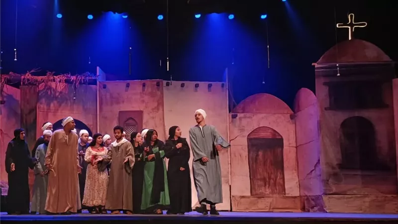 “العائد” على خشبة الأنفوشي ضمن عروض الموسم المسرحي لـ