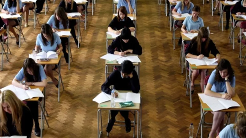 أزمة متصاعدة.. تكرار تسريب امتحانات كامبريدج يثير تساؤلات واسعة